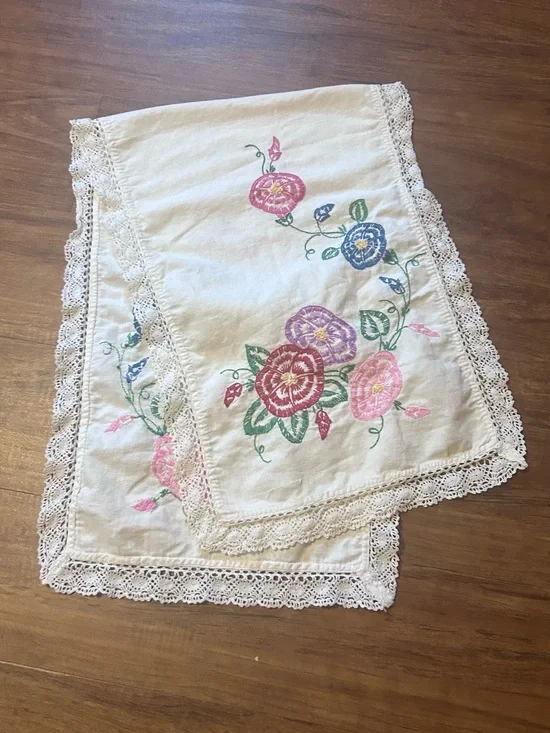 Vintage Floral Embroidered Table Runner in Cream, Pink, Blue, Green