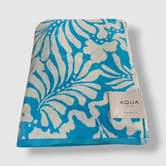 Aqua Home Blue Floral Beach Towel - 40 in x 70