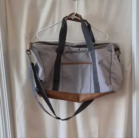 Pampered Chef Gray Duffel Bag with Brown Trim