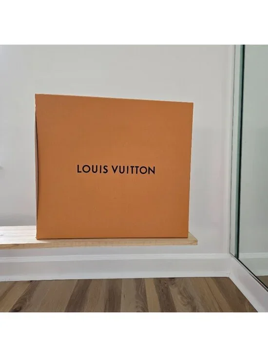 Authentic Louis Vuitton Empty Gift Packing Box Extra Large 19.25