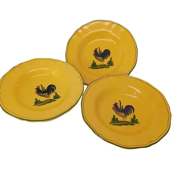 Sur La Table Rooster Pasta Soup Bowls 3 Set Yellow Made in Italy Scalloped 9.5in