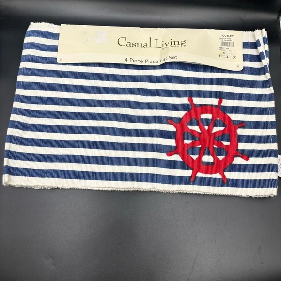 NWT Casual Living‎ Placemats Set of Four 4 Spinning Wheel 13” x 19” Cotton Blue
