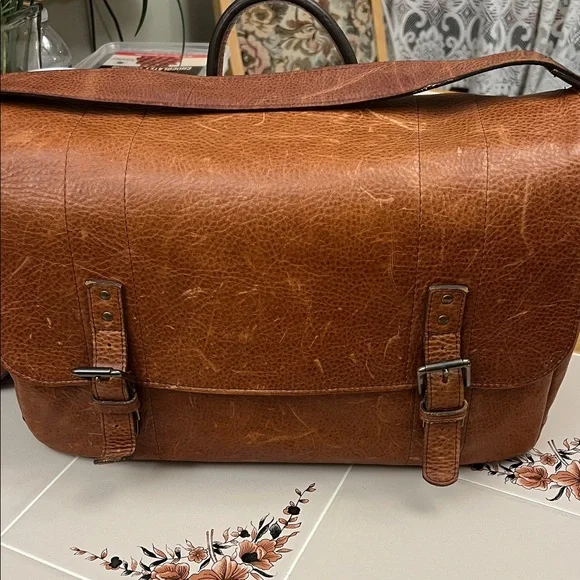 Classic Brown Leather Camera Bag