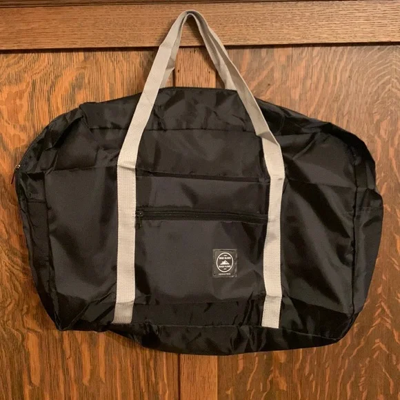 Packable folding duffel bag travel
