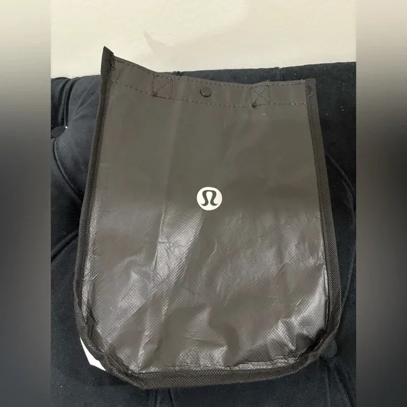 lululemon athletica tote bag