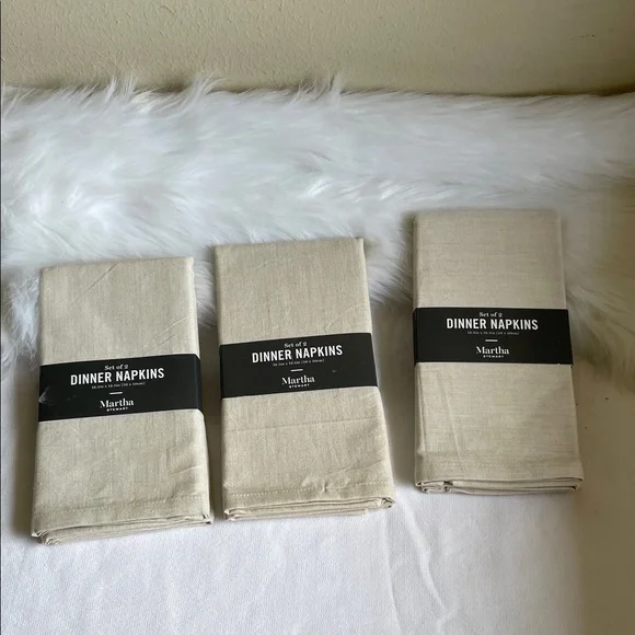 Martha Stewart Collection 6 Table Napkins Brand New With Tags.