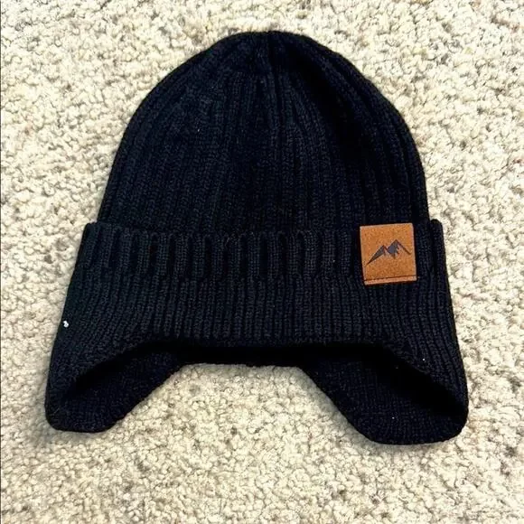 NWT Small Black Knit Beanie