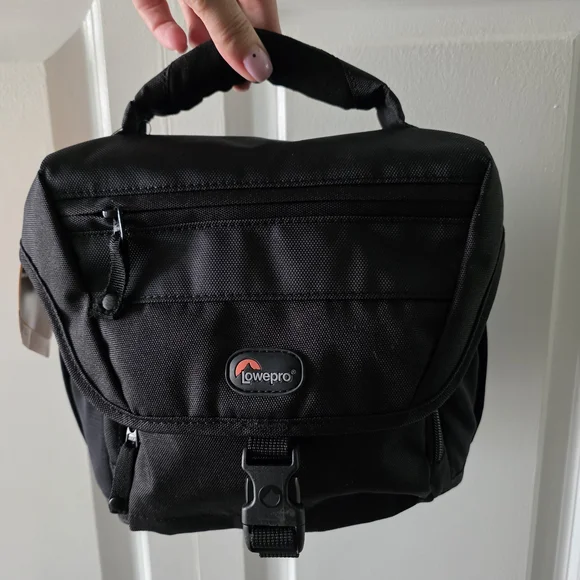 Lowepro Black Camera Messenger Bag