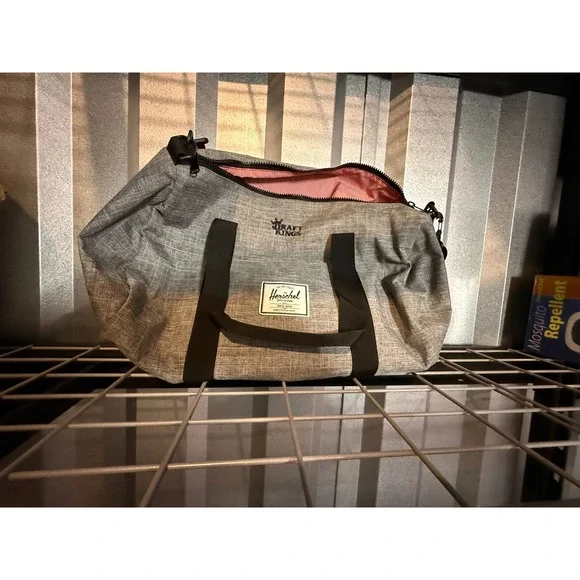 Herschel Supply Co Duffel Bag Gray Black DraftKings Travel Gym Sport‎