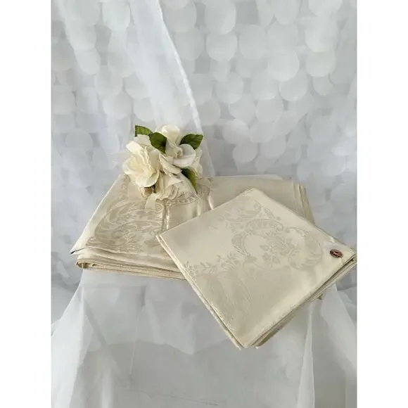 Vtg Beige Linen Double Damask Tablecloth 8 Napkins Floral Garlands Acanthus