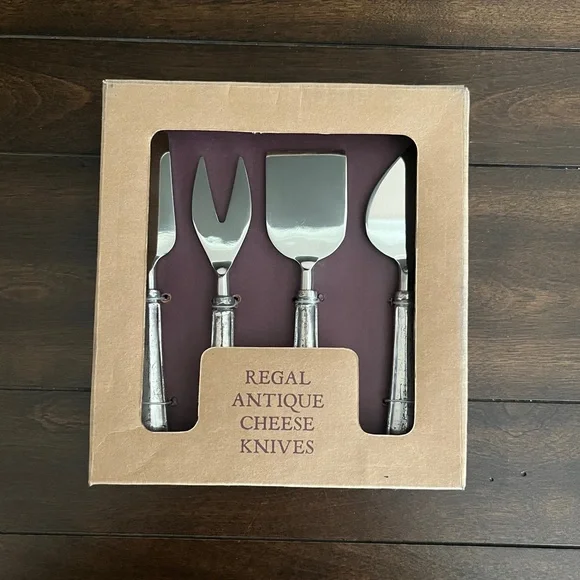 Sur La Table Regal Antique Cheese Knives – Set of 4 – NWT - Vintage - Gift Ready