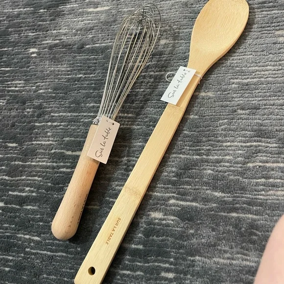 Sir La Table spatula and whisk