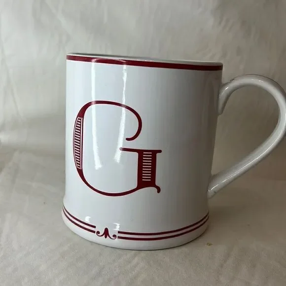 Sue La Table 16 Oz G Letter Coffee Tea Mug White Red 4 In Tall 3 1/4 In Diameter