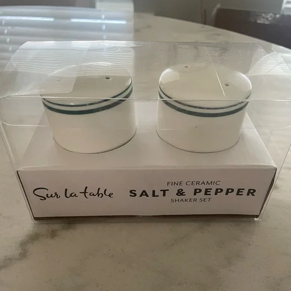 Sur la Table - Salt & Pepper Shakers