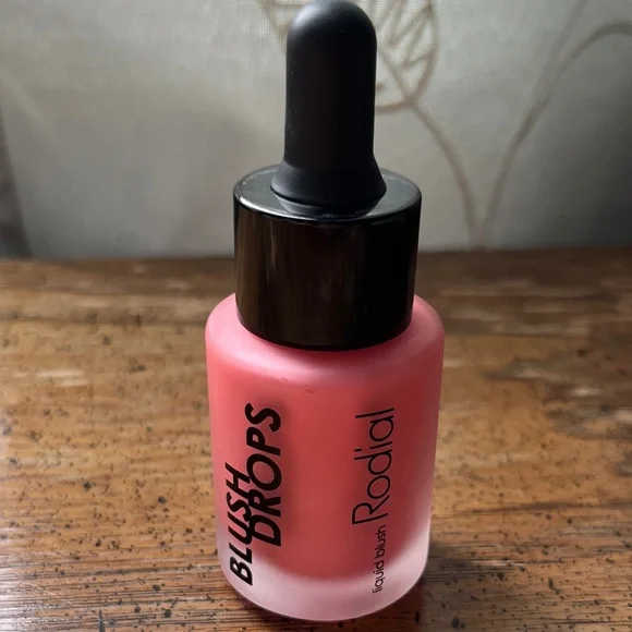 Rodial Blush Drops - Vibrant Pink