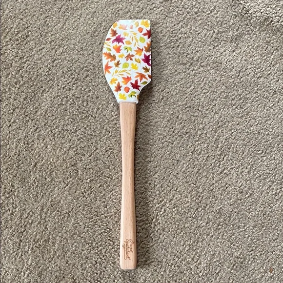 COPY - Colorful Leaf Pattern Spatula