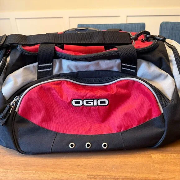 Ogio Street Series Duffle Bag Vintage 22