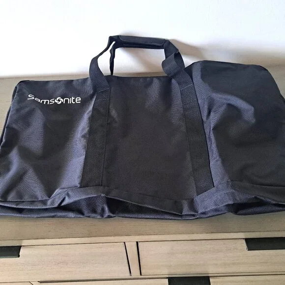 Brand New Samsonite 25” Extra Large Black Duffel Versatile Bag Lightweight