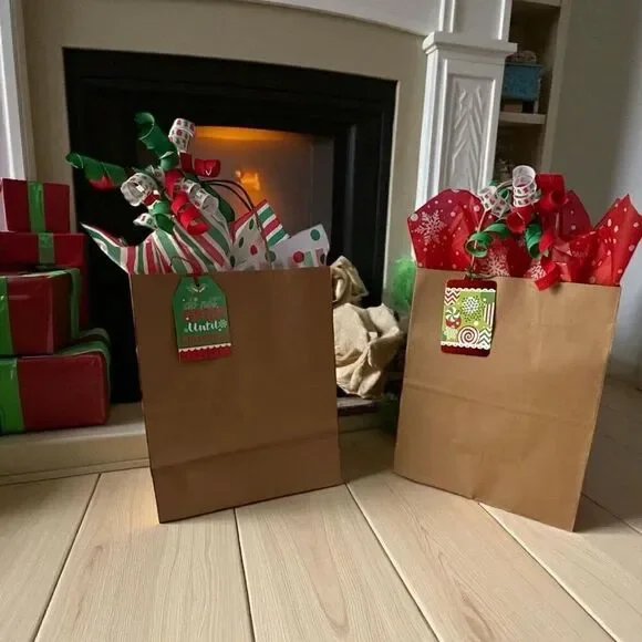 Set of 5 Festive Gift Bag Set with Red and Green Accents