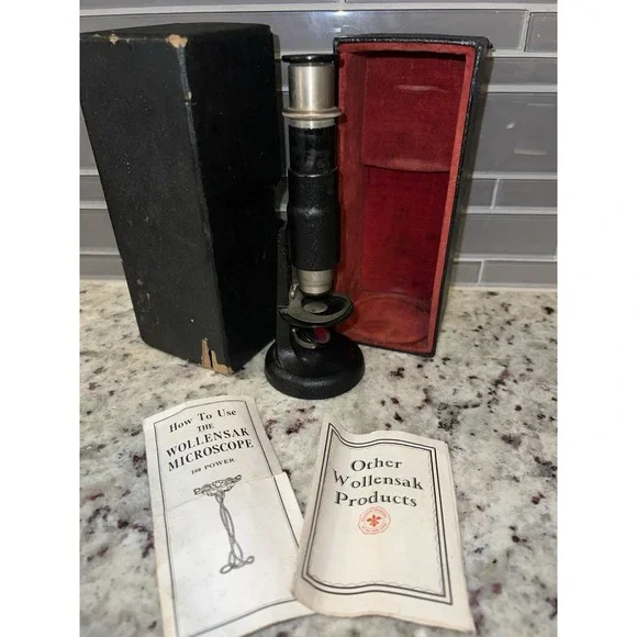 WOLLENSAK ROCHESTER 100 POWER ROUND-FOOTED COMPOUND‎ MICROSCOPE (c. 1927-8)