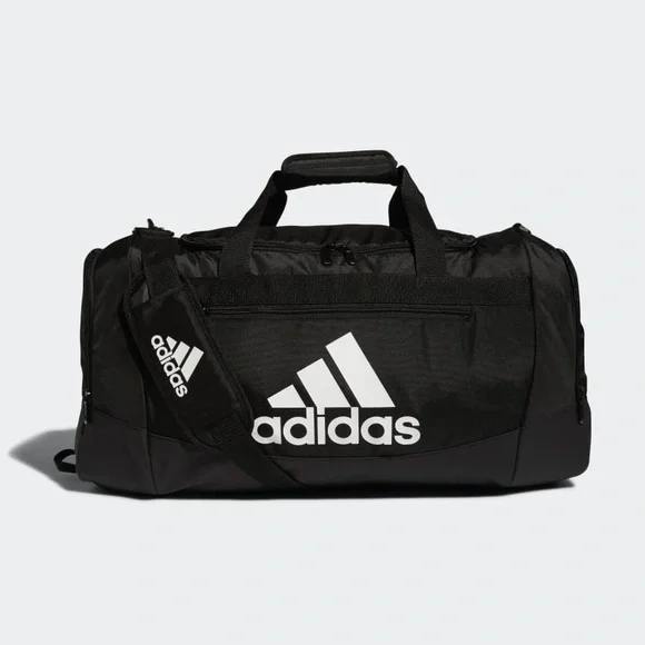 NWT Defender 2 Duffel Bag Medium, Color Black