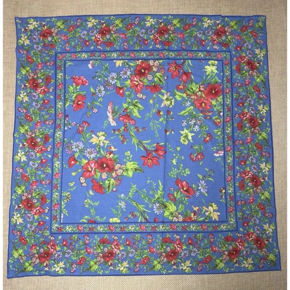 April Cornell Graceful Garden Tablecloth Blue Floral Cloth‎ Square 36x36 Cottage