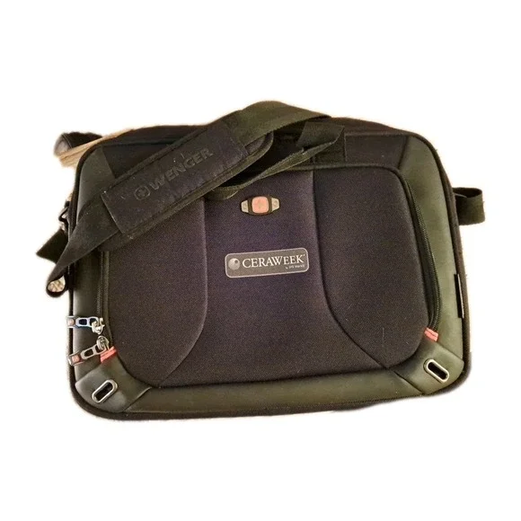 Swiss Gear Wenger Mainframe 16