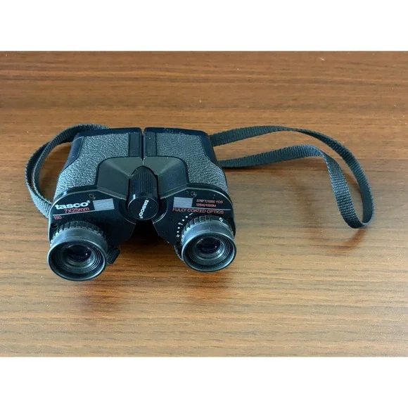 VINTAGE TASCO ZIP FOCUS 7X25 BINOCULARS FULLY COATED OPTICS 376 FT/1000 YDS