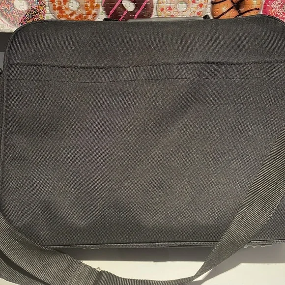 Black canvas init laptop bag. Black. Gently worn.