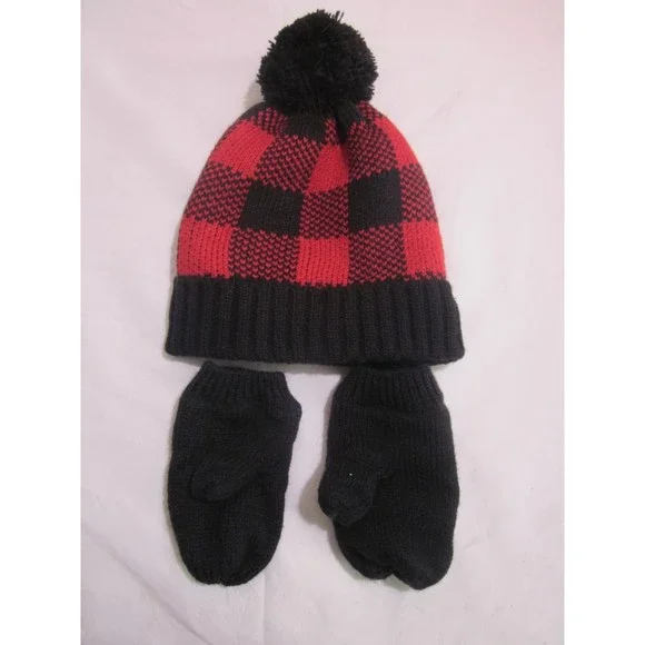Old Navy Buffalo Check Boys Size Medium Knit Hat & Mittens Set Black Red