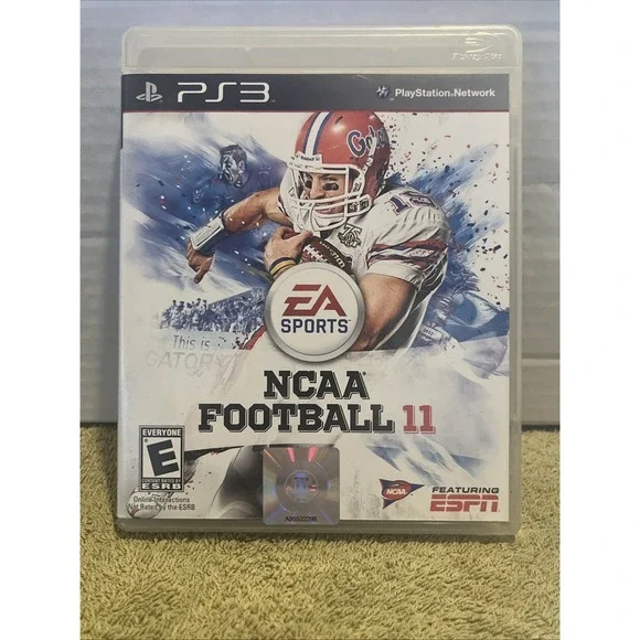 NCAA Football 11 (Sony PlayStation 3,‎ 2010)