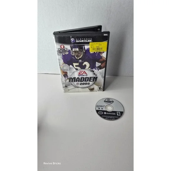 Madden NFL 2005 Nintendo GameCube , 2004 Game and Case Tested and‎ Working Great