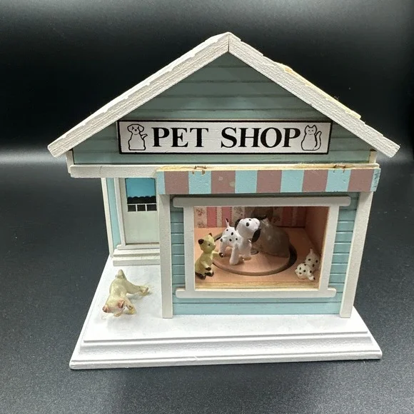 Berkeley Designs 'Pet Shop' Music Box plays 