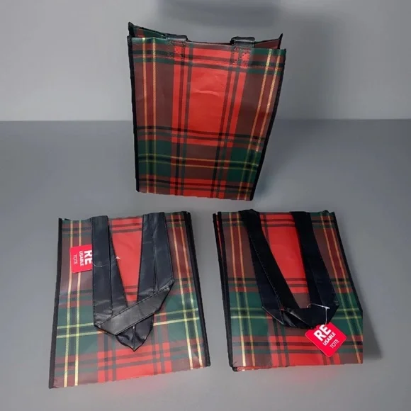 Reusable Tartan Plaid Holiday‎ Gift Bags Lot Of 3 New