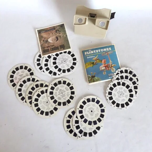 VINTAGE 1951 VIEW MASTER SAWYERS PROJECTOR MOON LANDING FLINTSTONES 14 REELS