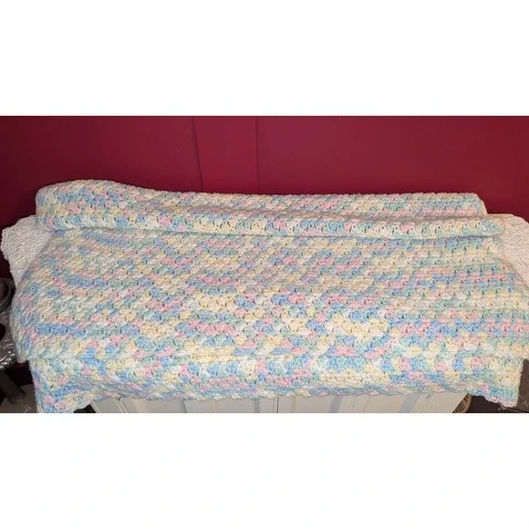 Vintage Crochet Baby Blanket Handmade Pastels Rainbow Blue Pink Yellow 27 x 36