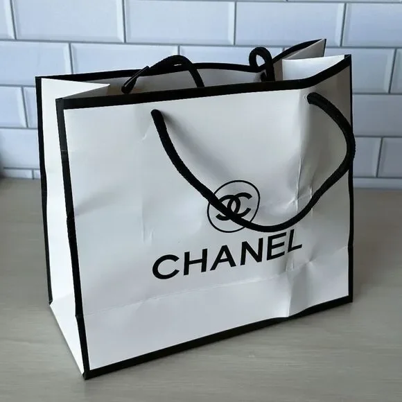 Chanel White Gift Bag - medium