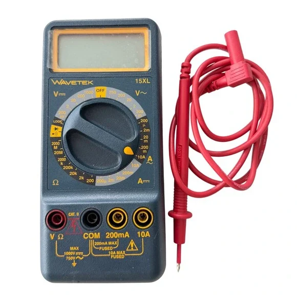 Wavetek 15XL Digital Multimeter Handheld Tester with Lead and Manual