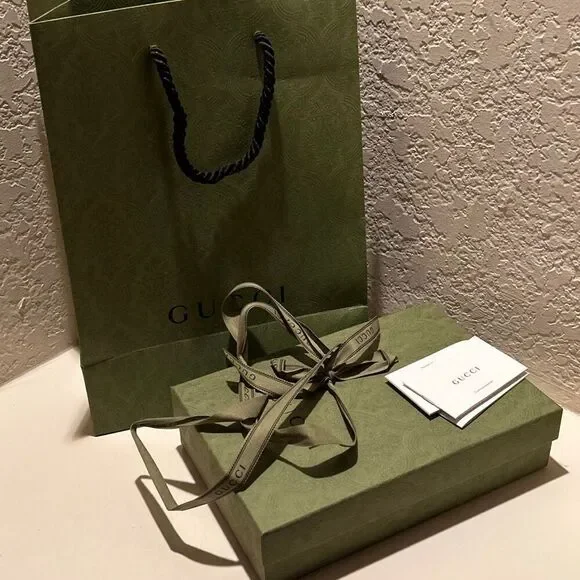 Gucci Shopping Bag Box & Ribbon Olive Green Gift Set Wrapping Small Size