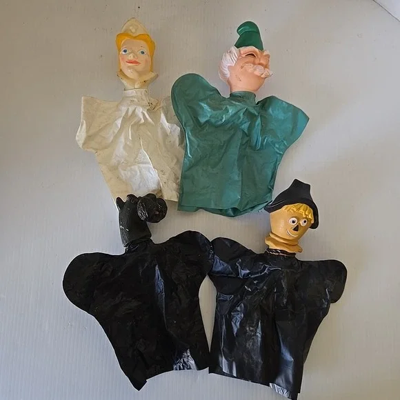 VTG Wizard Of Oz‎ TOTO Dog Face HAND PUPPET, Wizard, Scarecrow, And Glenda Lot