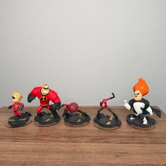 Disney Infinity 2.0 The Incredibles Figure Lot (5pc) Slight Cosmetic Flaw