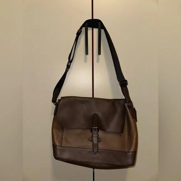 COACH Brown HUDSON Messenger in Heritage Colorblock Leather