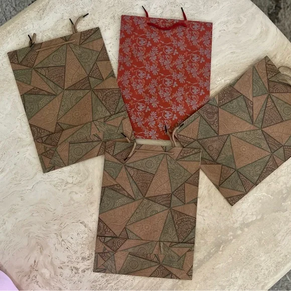 Set 4 of Decorative Gift Bags - Brown & Olive Geometric and Red Floral