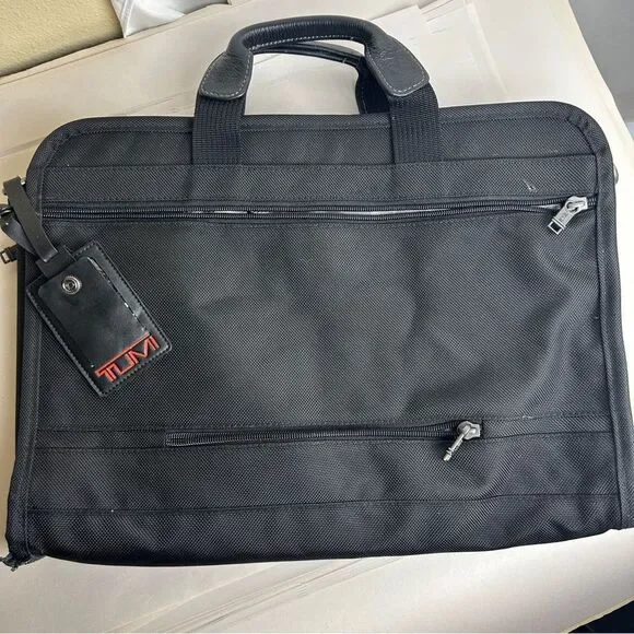 Tumi Black laptop case Durable light worn 17”x13”