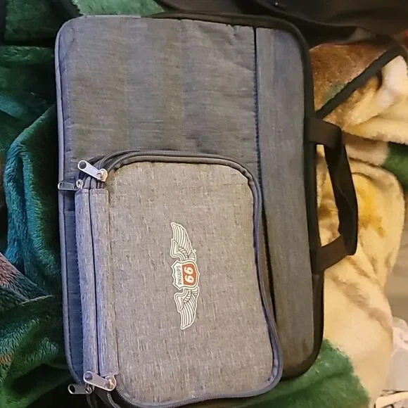 Medium and Small grey thin Polyester carry bag for Ipad or electronic tablet