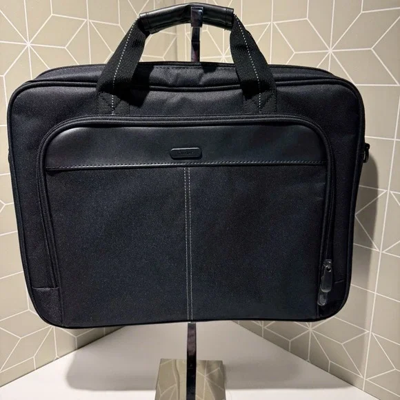 Targus Traditional Notepac‎ Case Messenger Bag fits 15.6-Inch Laptop, Black