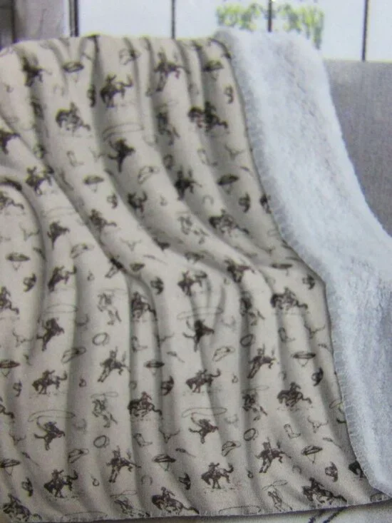 NWT Beige Rodeo Queen Mia Sherpa Blanket Western Linen