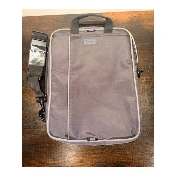 Targus Gray Convertible Slim Vertical Laptop Messenger Bag Case Dome Padded