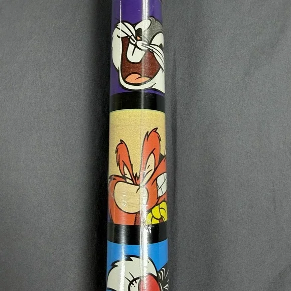 Vintage 1995 Looney Tunes Christmas Wrapping Paper Sylvester Tweety Bugs Bunny
