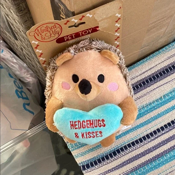 New Winifred & Lily Hedgehog Pet Toy